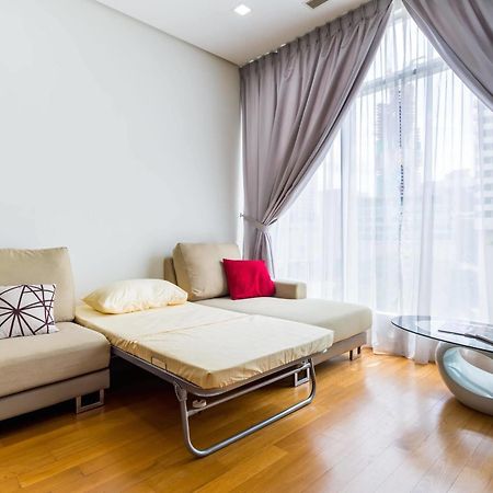Vipod Suites Klcc Куала-Лумпур Экстерьер фото