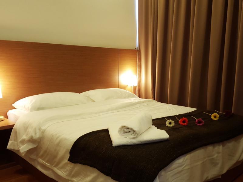 Vipod Suites Klcc Куала-Лумпур Экстерьер фото